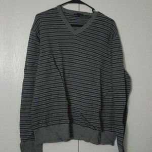 Gap V-neck striped sweater